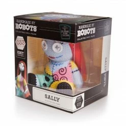 Nightmare Before Christmas : Sally Handmade By Robots Vinyl Figure